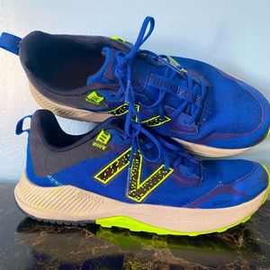 New Balance Boys Nitrel Trainer shoes size 6 boys